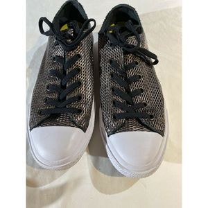Converse Chuck Taylor II Sneakers Women's 10